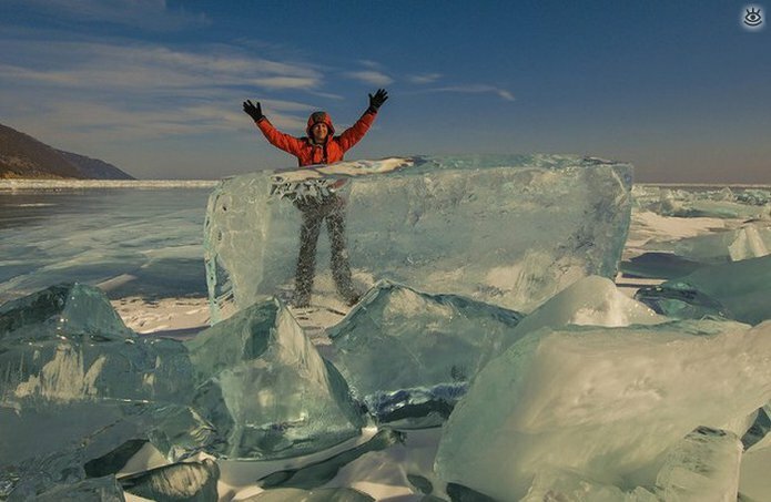 Озеро Байкал зимой 21