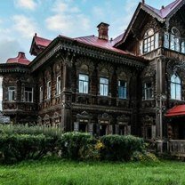 Фото приколы Красивейший столетний дом (14 фото)