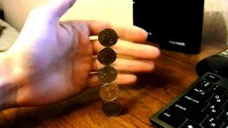 Смотреть Трюк с пятью монетами