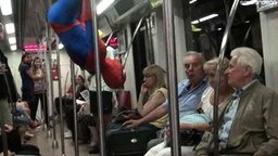 Польский человек-паук смотреть видео прикол - 2:21