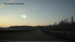 Смотреть Падение метеорита в Челябинской области