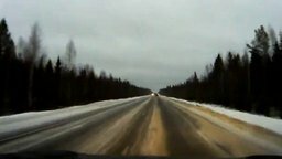 Смотреть Везение на зимней дороге
