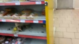Смотреть Кошка в супермаркете