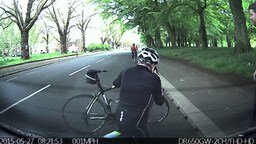 Велосипедист-овощ смотреть видео прикол - 2:01