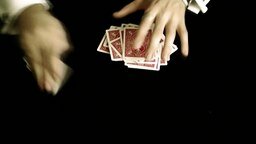 Смотреть Ловкость рук с игральными картами