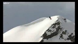 Везучий лыжник и лавина