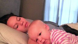 Каково спать с ребёнком