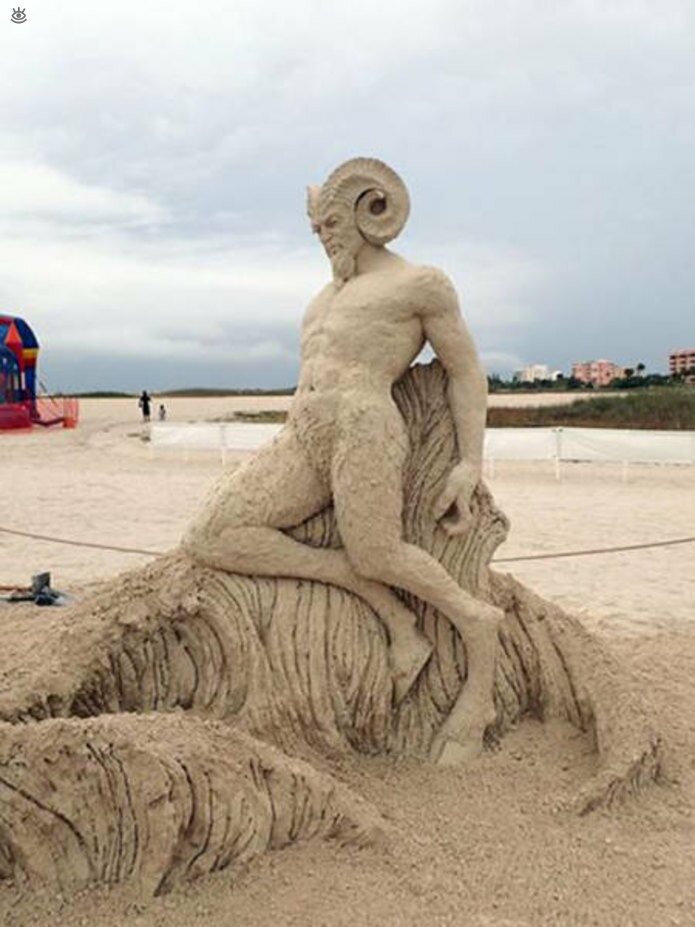 Грандиозные скульптуры из песка 20