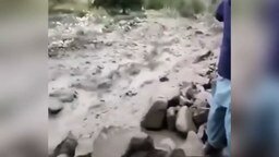 Смотреть Стихия каменной реки
