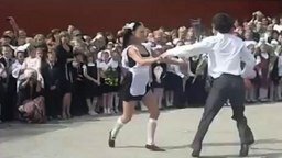 Эффектый танец выпускников