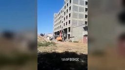 Неудачный снос здания