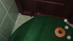Игра в гольф с котом